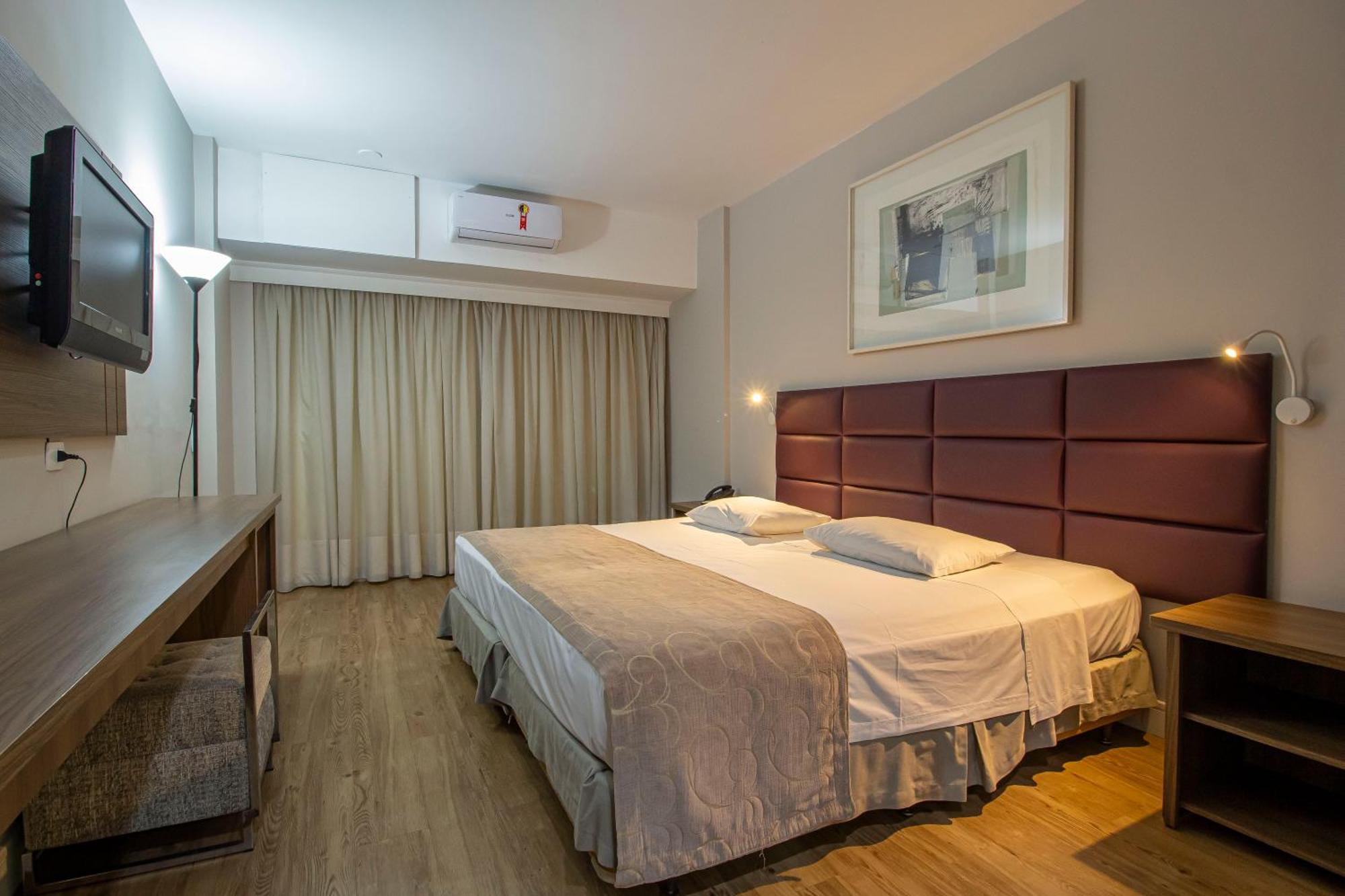 Hotel Victoria Villa Curitiba By Nacional Inn Exterior photo